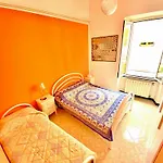 Apartament La Casa Dell'infanta - Finalborgo *